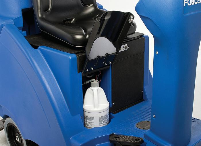 Clarke® FOCUS® II Disc Ride-On Battery Floor Scrubber - 28" Cleaning Path (56114012)